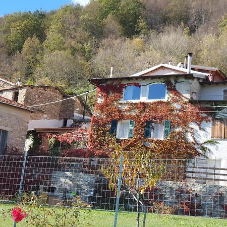 Casale Maria Mafalda Pieve di Teco Eksteriør billede